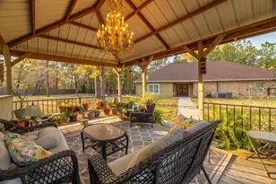 203 Lariat Ln, Livingston, TX 77351 - Photo 8