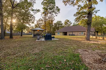 203 Lariat Lane, Livingston, TX 77351 - Photo 38