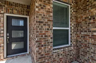 18565 Meadow Point Ln, Conroe, TX 77316 - Photo 2