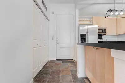 3505 Sage Road #1104, Houston, TX 77056 - Photo 4