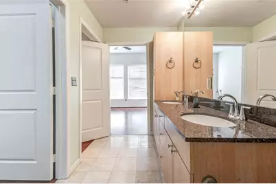 3505 Sage Road #1104, Houston, TX 77056 - Photo 20