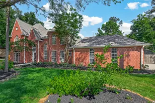 6131 Hampton Way Ct, Spring, TX 77389 - Photo 2
