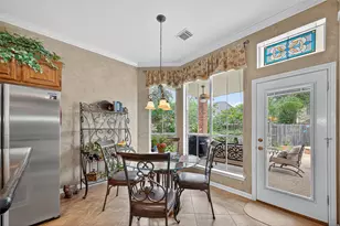 17107 Parsley Hawthorne Ct, Houston, TX 77059 - Photo 22