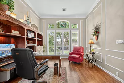 17107 Parsley Hawthorne Court, Houston, TX 77059 - Photo 8