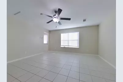 316 Summer Horse Drive, La Marque, TX 77568 - Photo 2