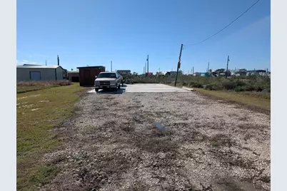 170 White Cap Street, Sargent, TX 77414 - Photo 4