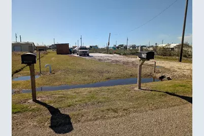170 White Cap Street, Sargent, TX 77414 - Photo 2