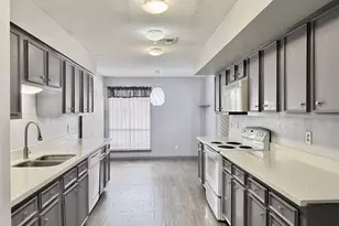 10721 Sandpiper Dr, Houston, TX 77096 - Photo 6