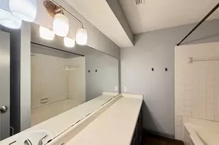 10721 Sandpiper Dr, Houston, TX 77096 - Photo 22