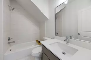 1658 W Tidwell Rd, Houston, TX 77091 - Photo 8