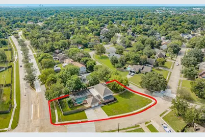 250 Wedgewood Street, Lake Jackson, TX 77566 - Photo 48