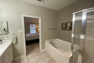 26 Baccara Pl, Conroe, TX 77384 - Photo 12