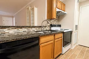 10613 Braes Bend Dr, Houston, TX 77071 - Photo 10