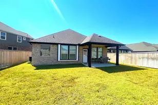 12614 White Pelican Ct, Cypress, TX 77433 - Photo 2