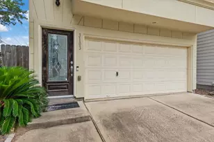3103 Clearview Cir, Houston, TX 77025 - Photo 16