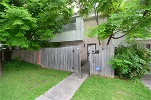 8314 La Roche Ln, Houston, TX 77036 - Photo 1