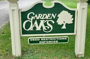 515 W 30th St, Houston, TX 77018 - Photo 14