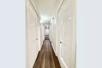 137 Laurel Street, Lake Jackson, TX 77566 - Photo 16