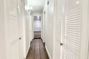 137 Laurel St, Lake Jackson, TX 77566 - Photo 16