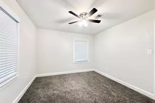 137 Laurel St, Lake Jackson, TX 77566 - Photo 28