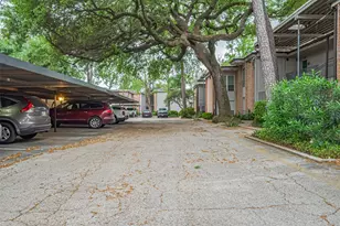 8211 Katy Fwy, Houston, TX 77024 - Photo 36