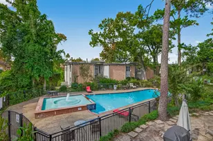 8211 Katy Fwy, Houston, TX 77024 - Photo 28