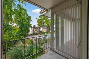 8211 Katy Fwy, Houston, TX 77024 - Photo 26