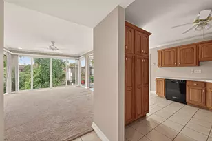 8211 Katy Fwy, Houston, TX 77024 - Photo 4