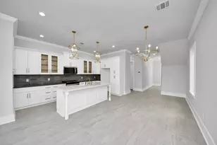 6312 Milwee St, Houston, TX 77092 - Photo 8