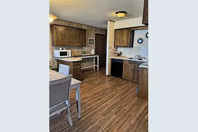 108 S 2nd 1/2 Street, Nederland, TX 77627 - Photo 6