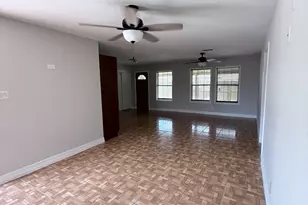 909 Rittenhouse St, Houston, TX 77076 - Photo 4