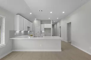 1763 Pecan Woods Ln, Conroe, TX 77301 - Photo 2