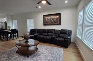 8113 Miley St, Houston, TX 77028 - Photo 2
