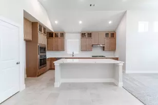 8915 Rose Jade Dr, Iowa Colony, TX 77583 - Photo 6