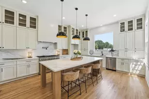1803 27th St, Galveston, TX 77550 - Photo 4