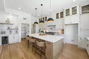 1803 27th St, Galveston, TX 77550 - Photo 4