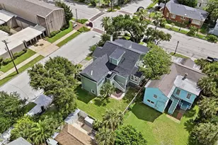 1803 27th St, Galveston, TX 77550 - Photo 38