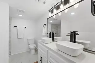 1803 27th St, Galveston, TX 77550 - Photo 24