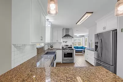 19611 Suncove Lane, Houston, TX 77346 - Photo 14