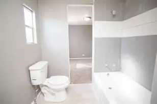 126 Bluebill N, Baytown, TX 77523 - Photo 12