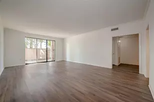 2400 N Braeswood Blvd, Houston, TX 77030 - Photo 10