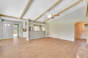 2509 Longwood Dr, Pearland, TX 77581 - Photo 10