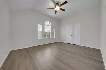15715 Forest Creek Farms Drive, Cypress, TX 77429 - Photo 16