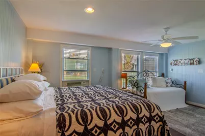 4123 Liberty Drive, Galveston, TX 77554 - Photo 24