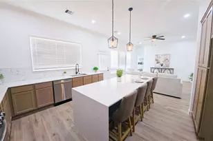 1738 Lantana Ln, El Campo, TX 77437 - Photo 6