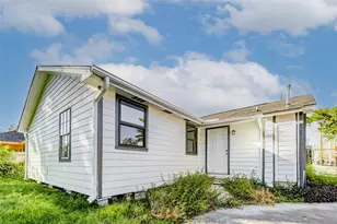 2311 Wavell St, Houston, TX 77088 - Photo 22