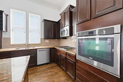 2027 Fannin Station, Houston, TX 77045 - Photo 14