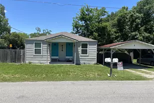 414 Jackson Ave, Bacliff, TX 77518 - Photo 2