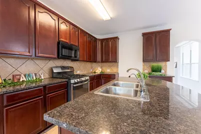 21706 Spring Vine Ln, Katy, TX 77450 - Photo 8