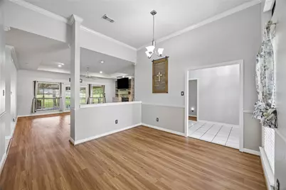 154 Seven Coves Drive, Conroe, TX 77304 - Photo 10